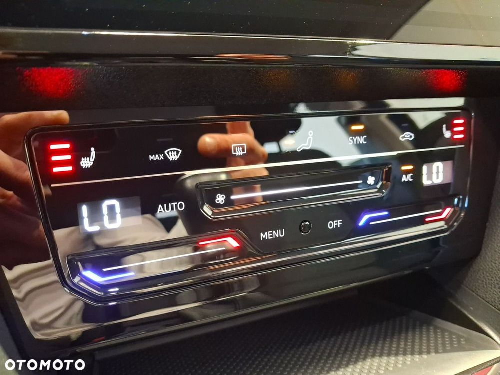 Volkswagen Passat - 15