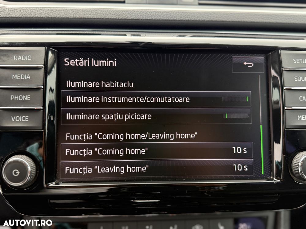 Skoda Superb 2.0 TDI DSG Active - 15