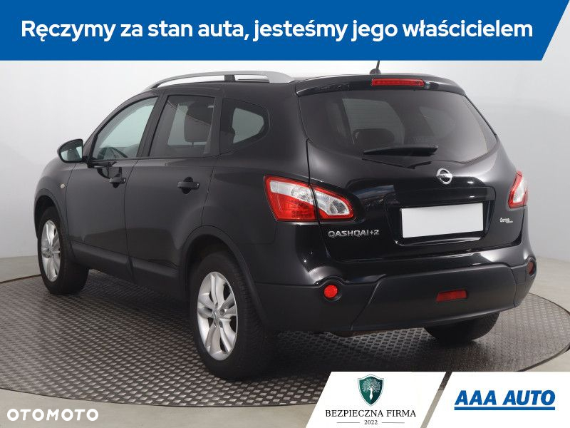 Nissan Qashqai+2 - 5