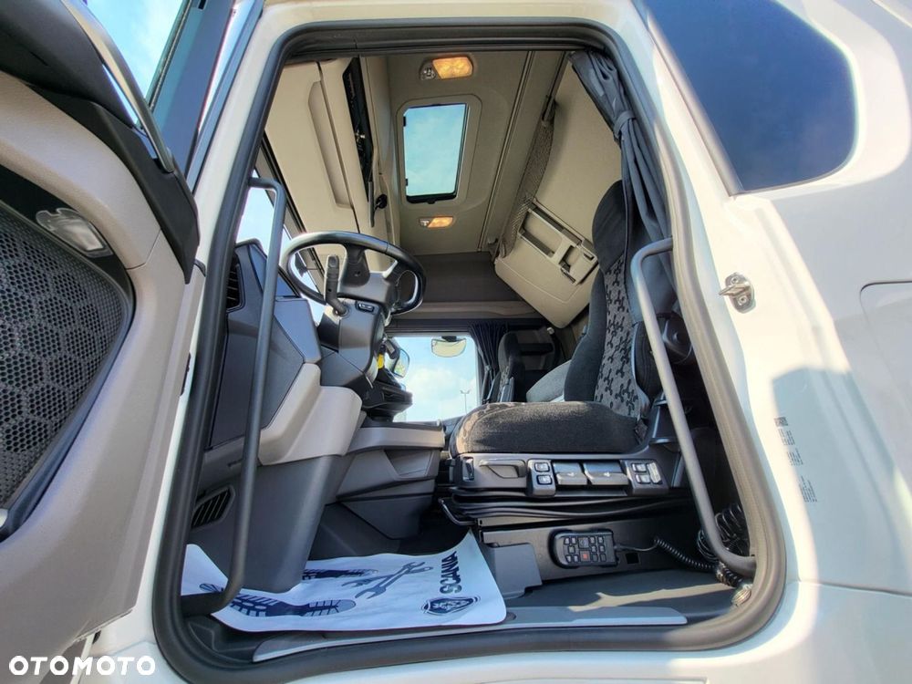 Scania S 460 A4x2EB Mega - 14