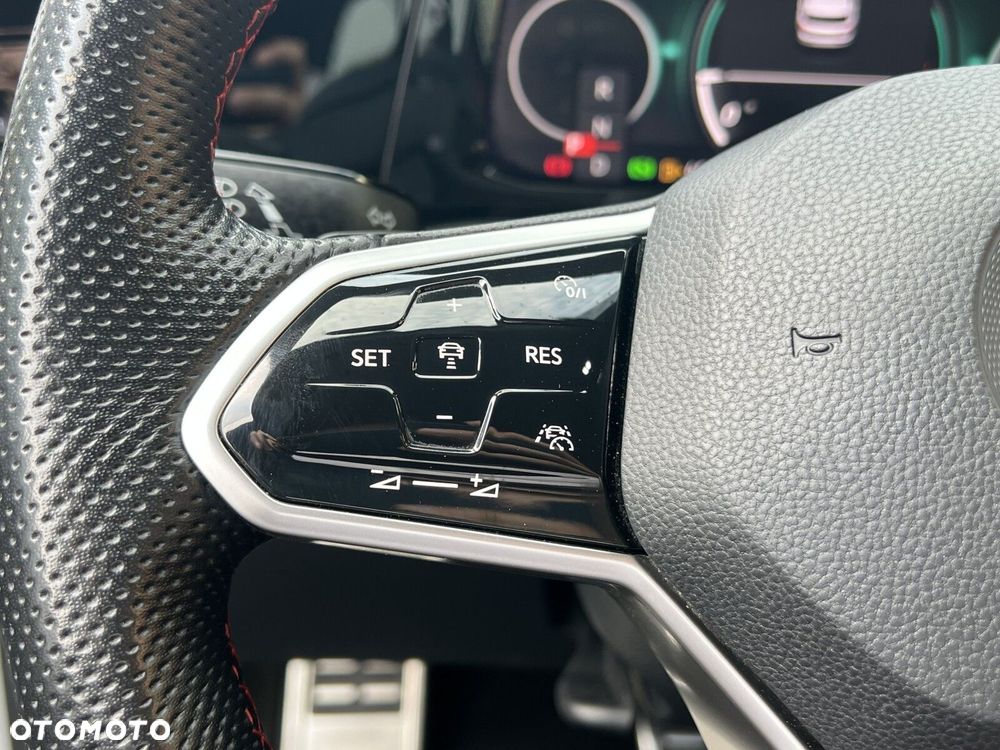 Volkswagen Golf 2.0 TSI GTI DSG - 15