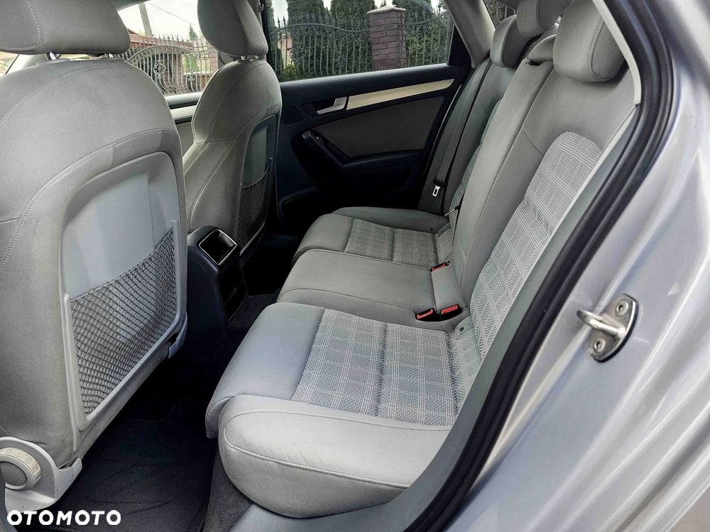 Audi A4 Limousine 2.0 TFSI S line Sportpaket (plus) - 15