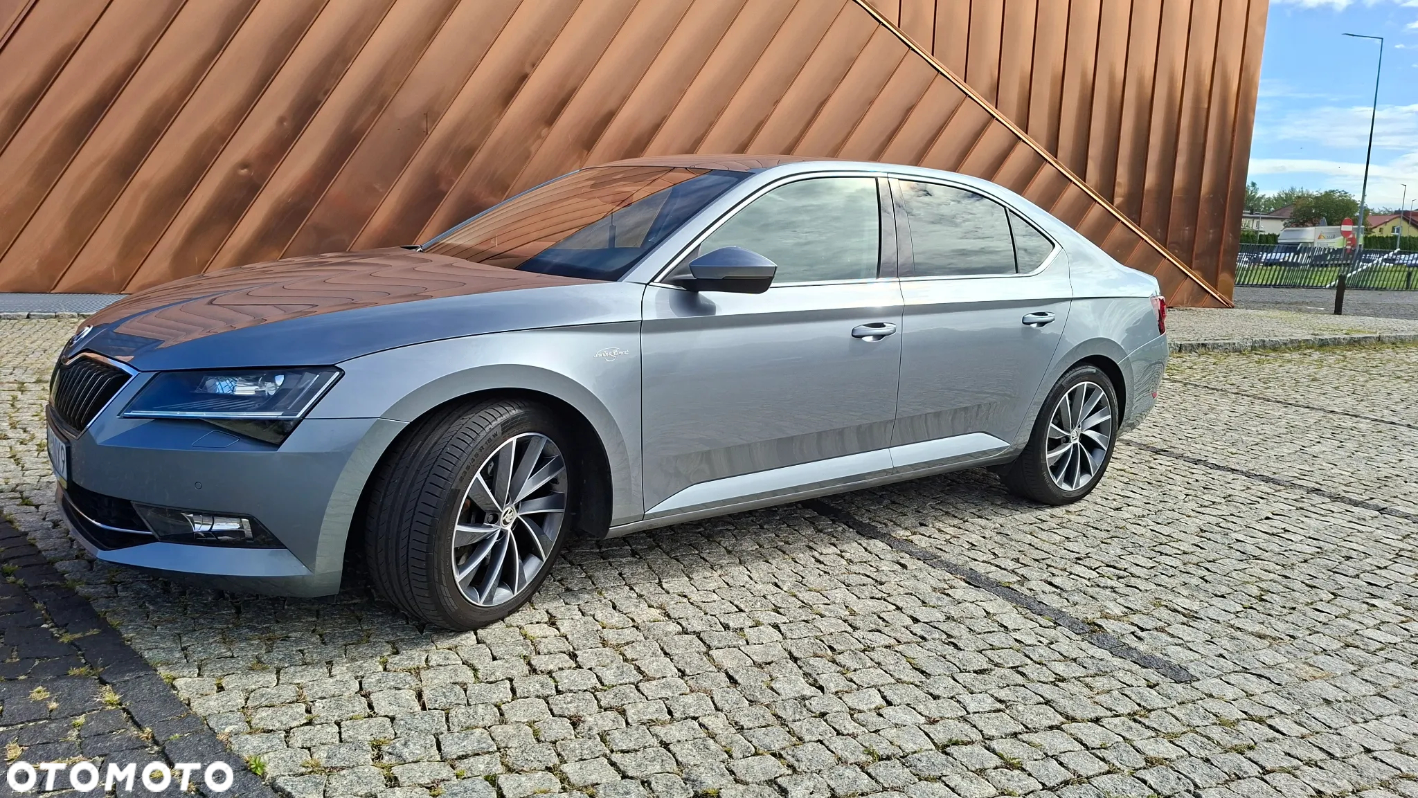 Skoda Superb 2.0 TSI 4x4 L&K DSG - 11
