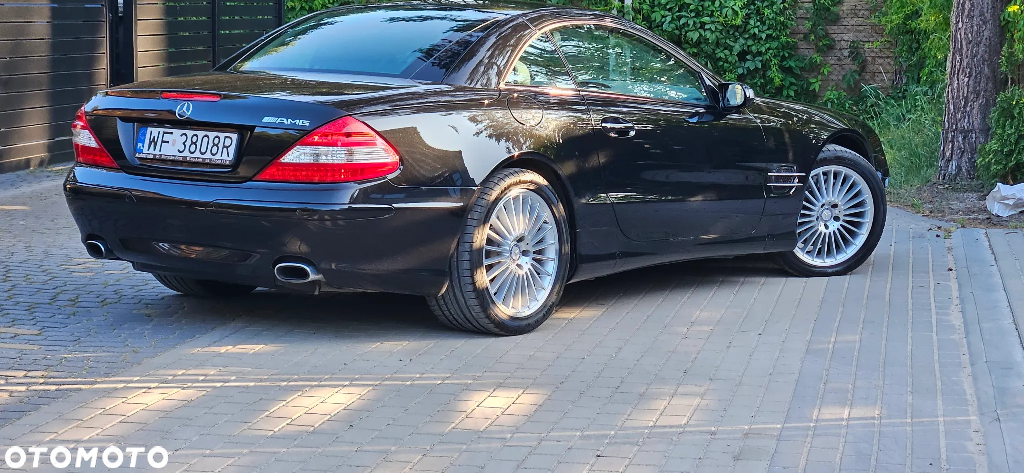 Mercedes-Benz SL - 9