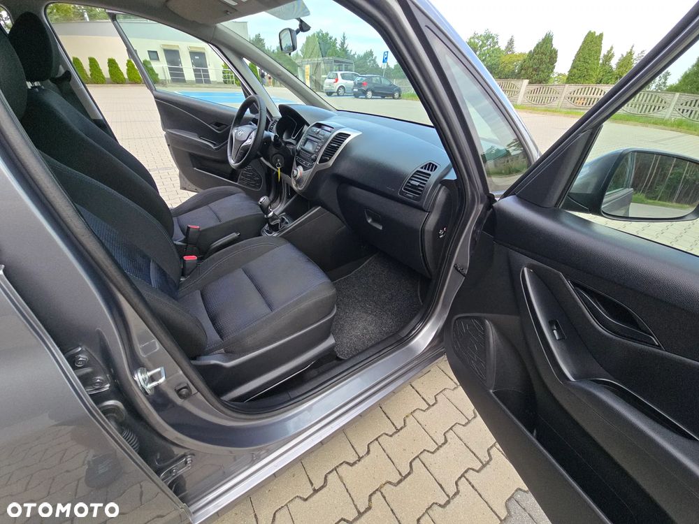 Hyundai ix20 1.4 Edition 20 - 23