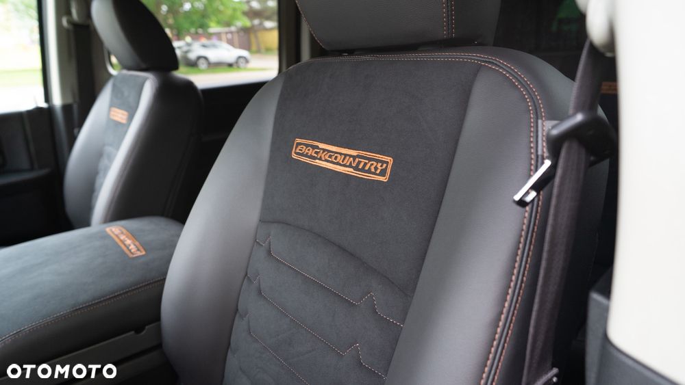 RAM 1500 5.7 Crew Cab Shortbed Laramie Sport Full - 15
