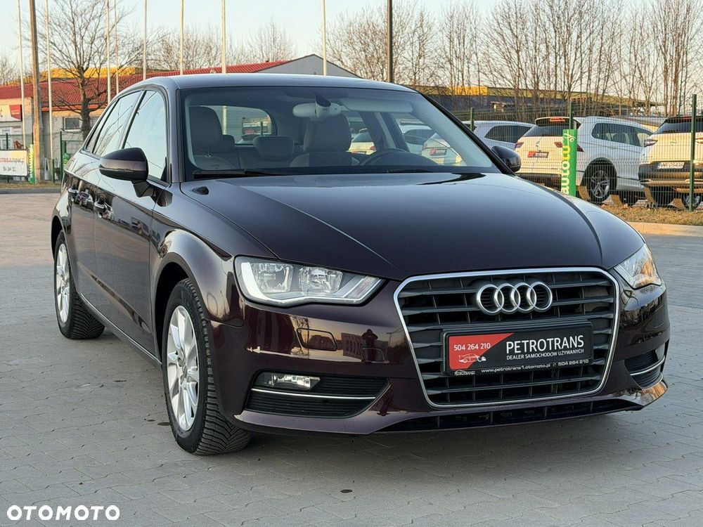 Audi A3 Sportback 1.6 TDI DPF Attraction - 13