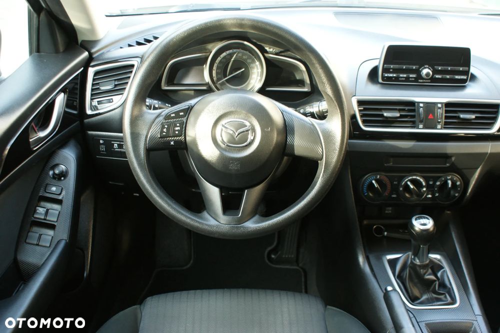 Mazda 3 - 5