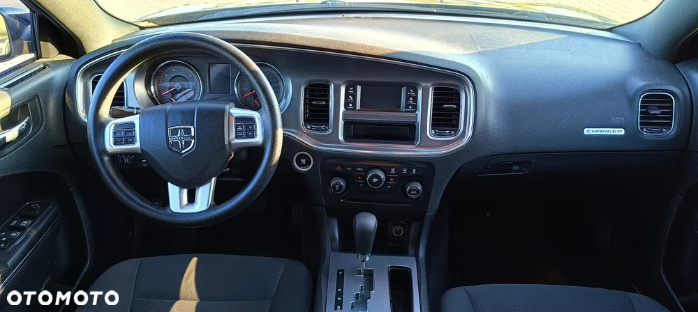 Dodge Charger 3.6 GT - 5