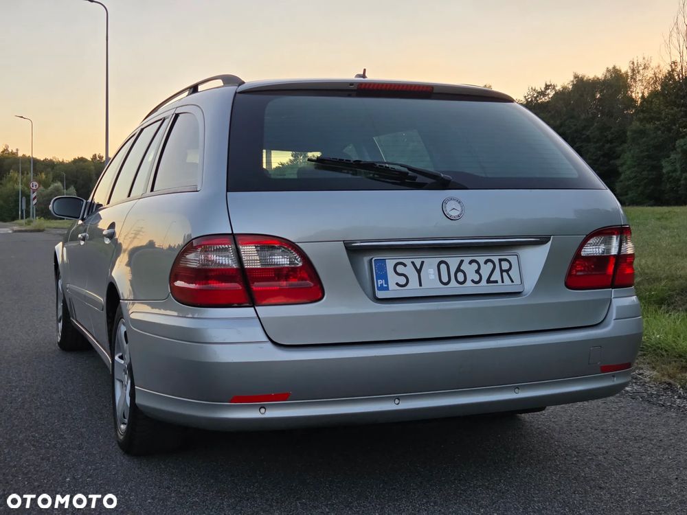 Mercedes-Benz Klasa E 220 CDI T Classic - 6