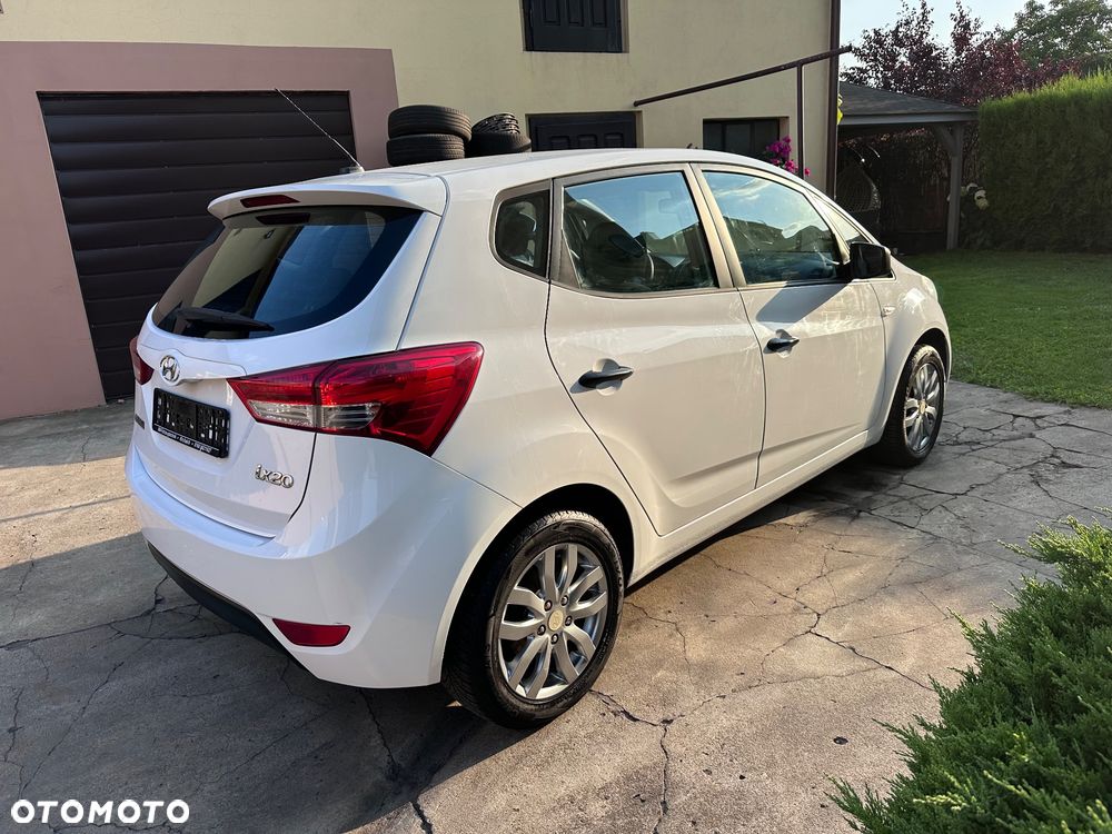 Hyundai ix20 1.4 Edition 20 - 11
