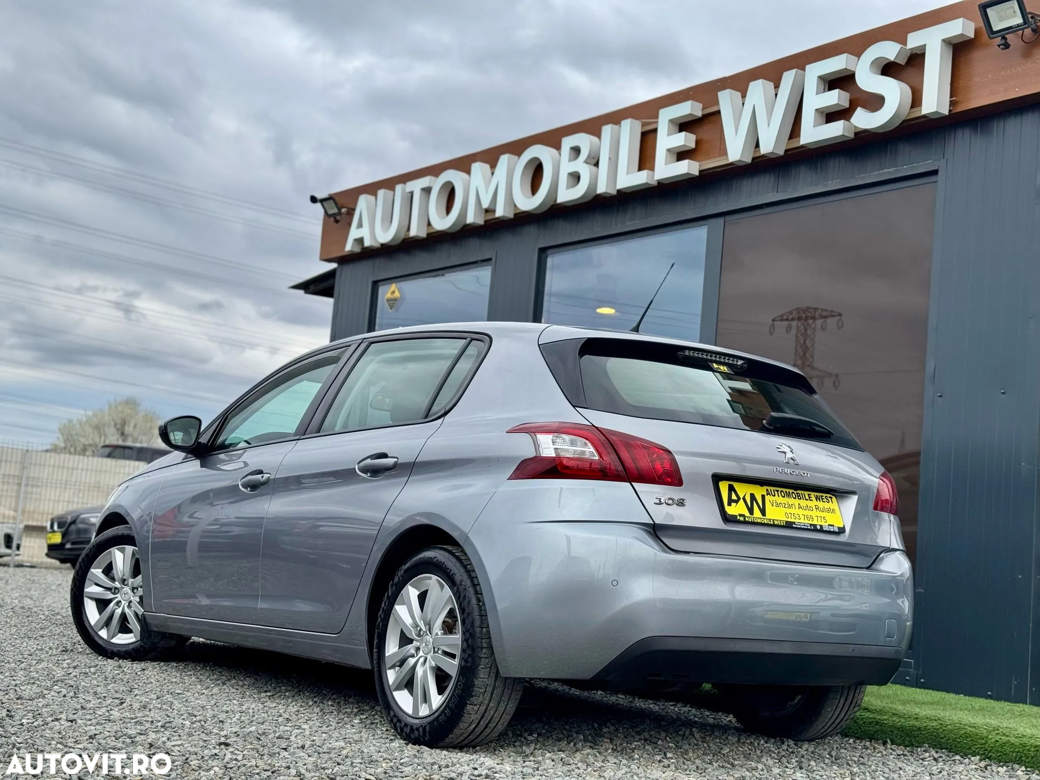 Peugeot 308 82 VTi Active - 4