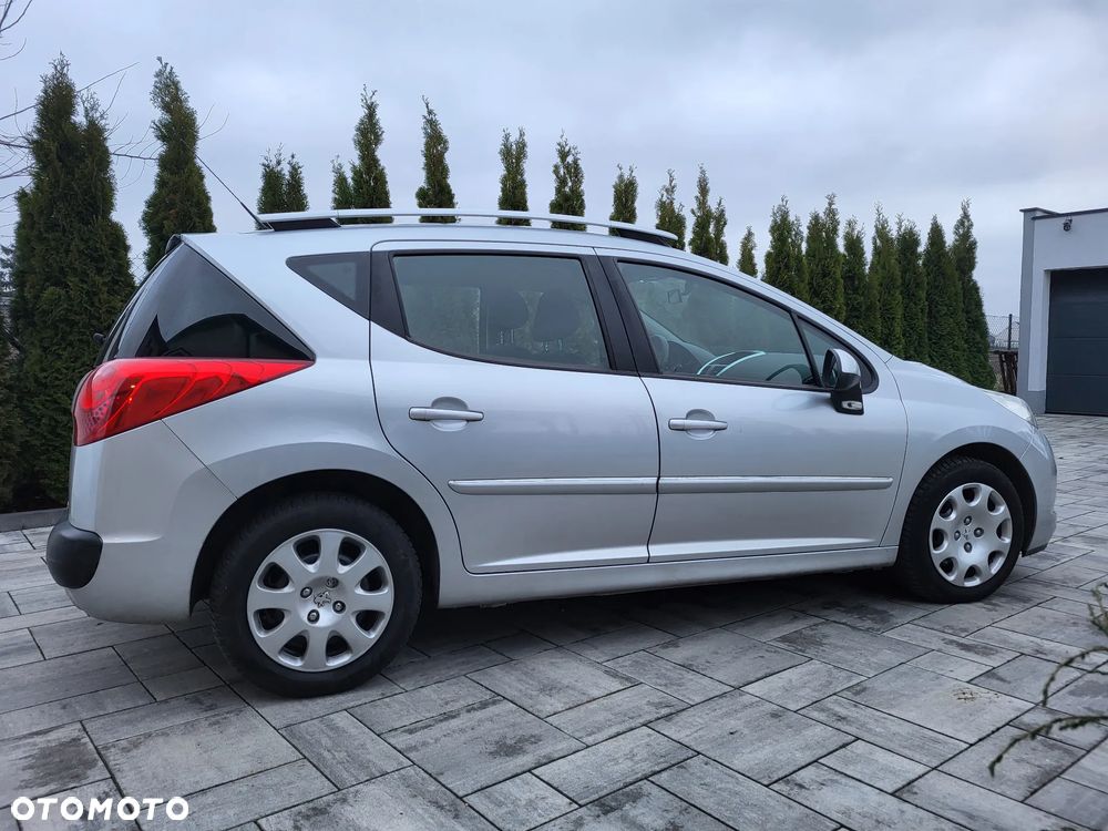 Peugeot 207 1.6 HDi - 9