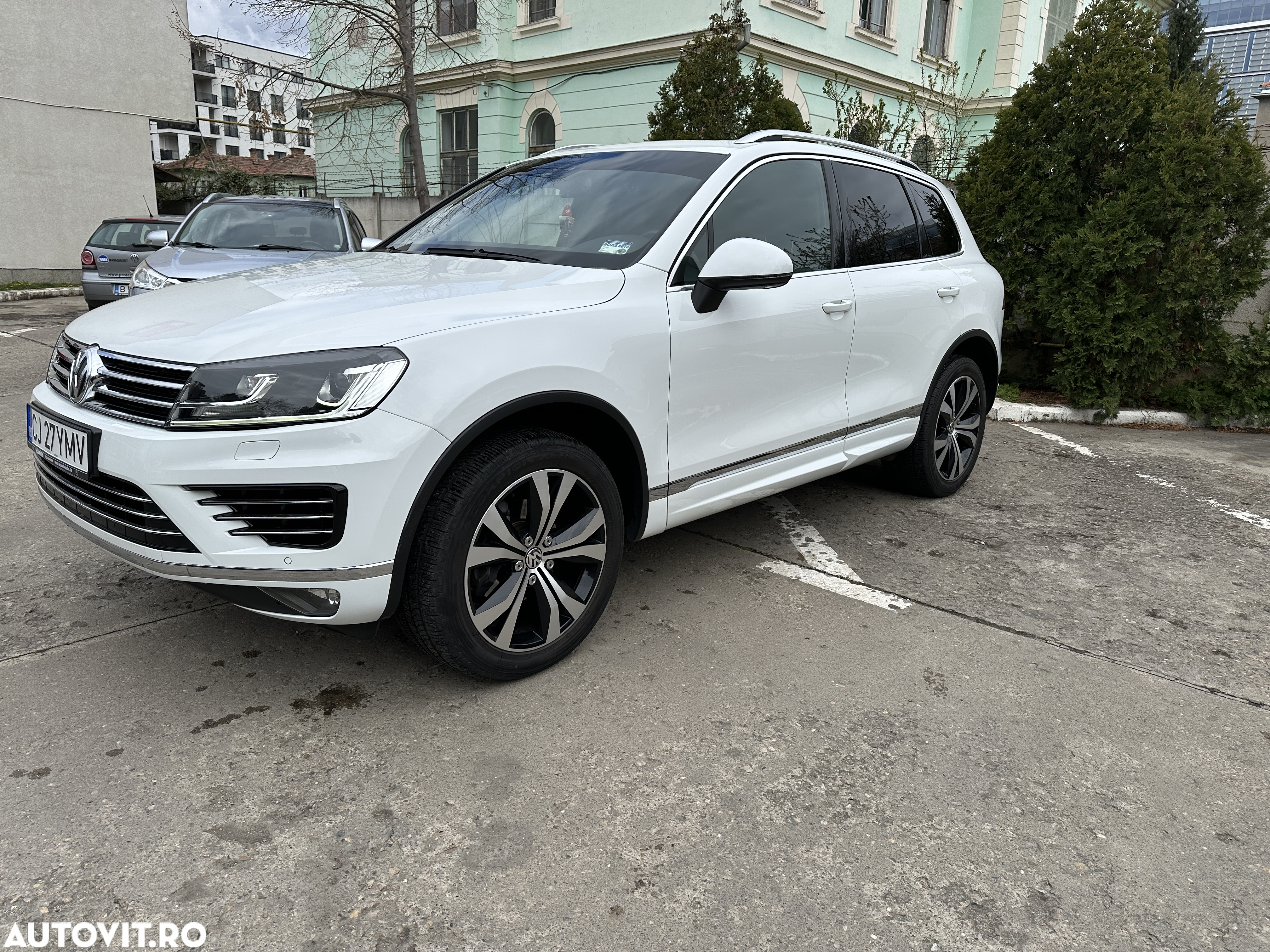 Volkswagen Touareg 3.0 V6 TDI SCR Blue Motion DPF Automatik Executive Edition - 2