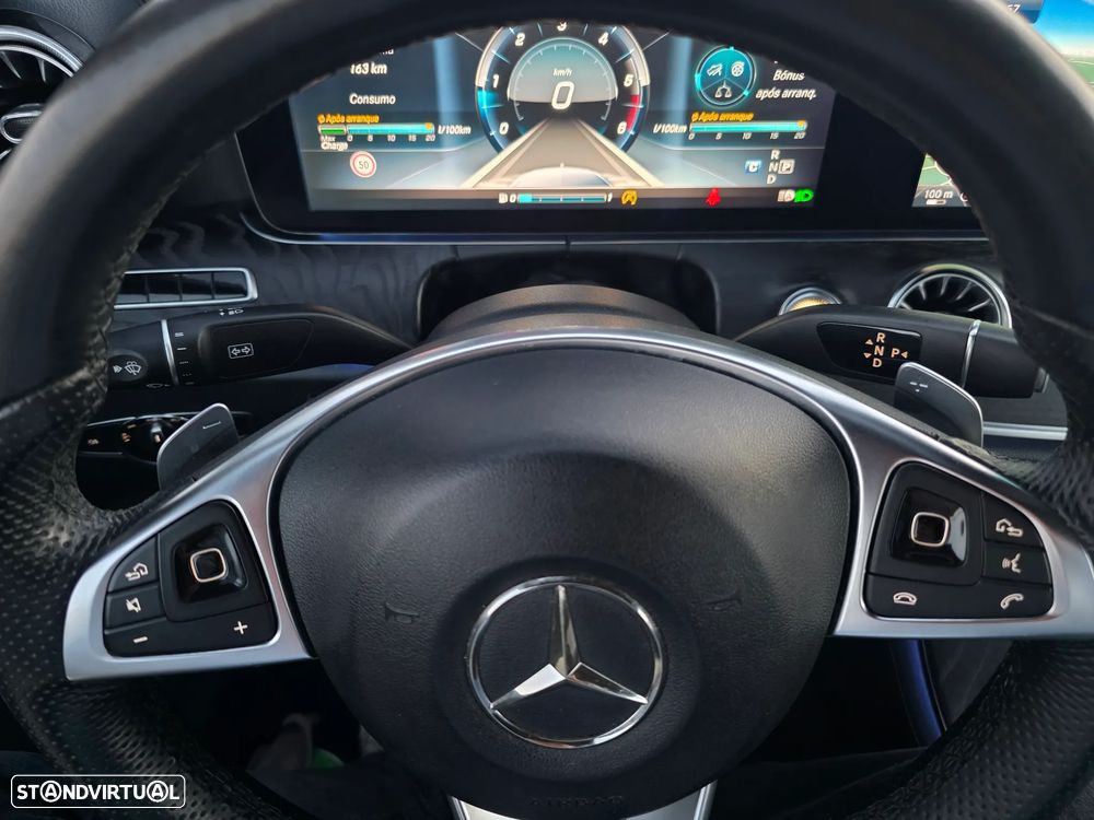 Mercedes-Benz E 220 d Cabrio 9G-Tronic AMG Line - 42