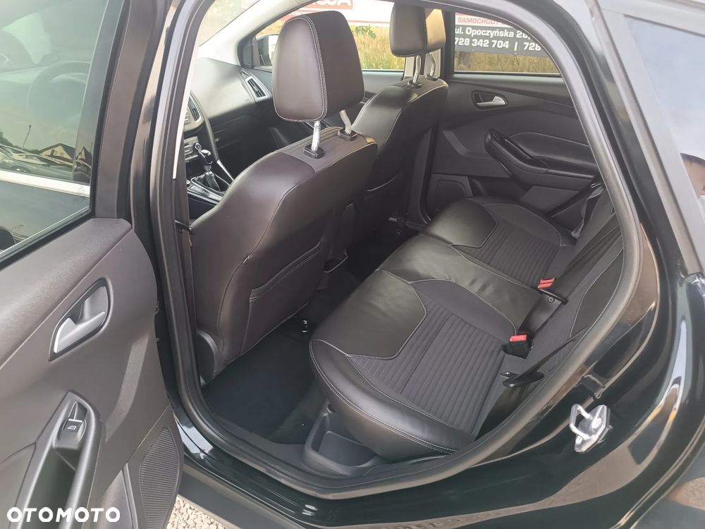 Ford Focus 1.6 TDCi DPF Start-Stopp-System Titanium - 24