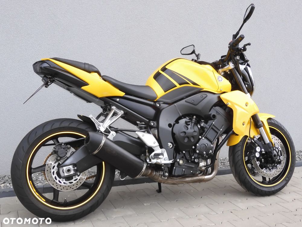 Yamaha FZ - 17