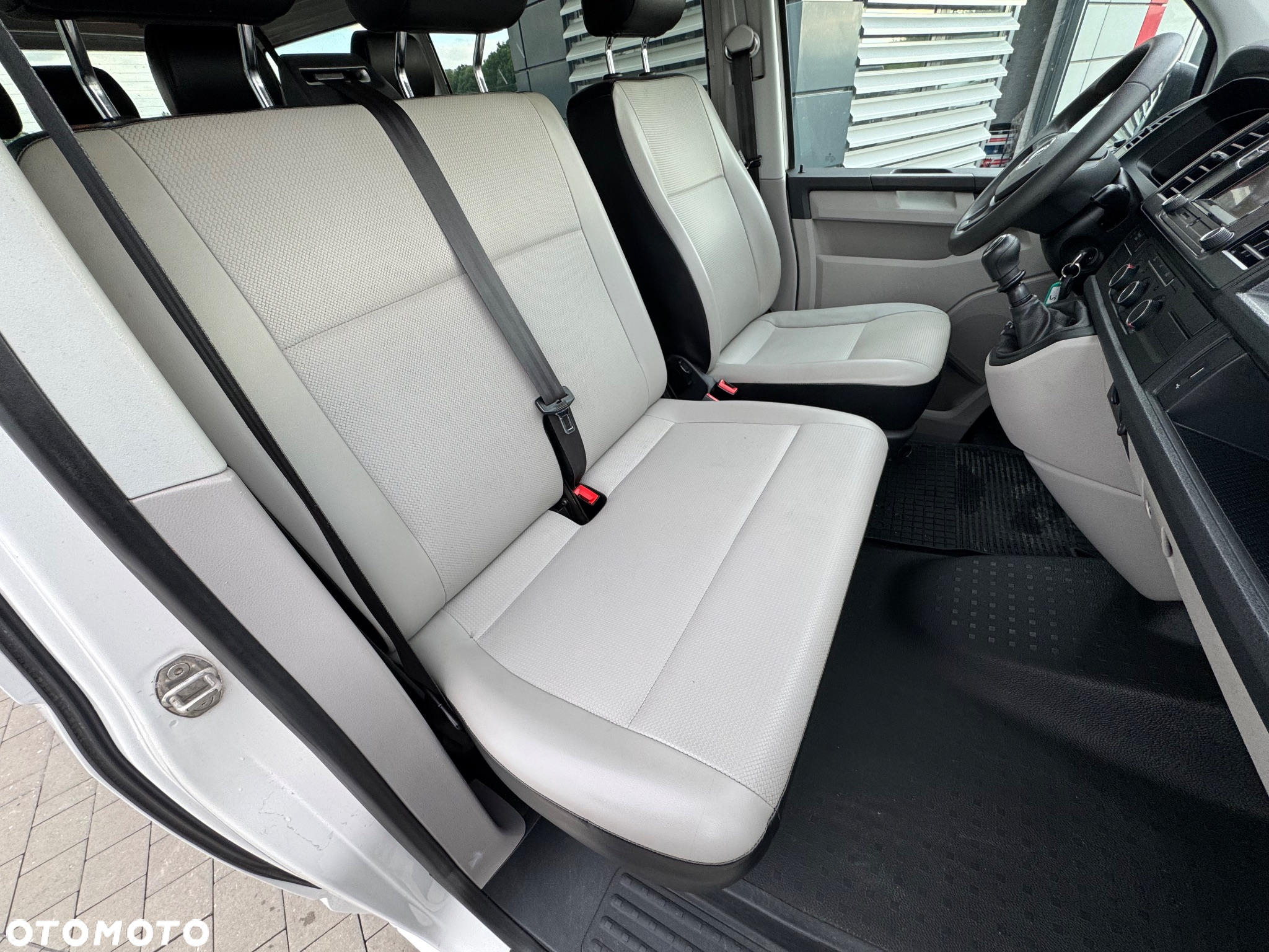 Volkswagen Transporter - 15