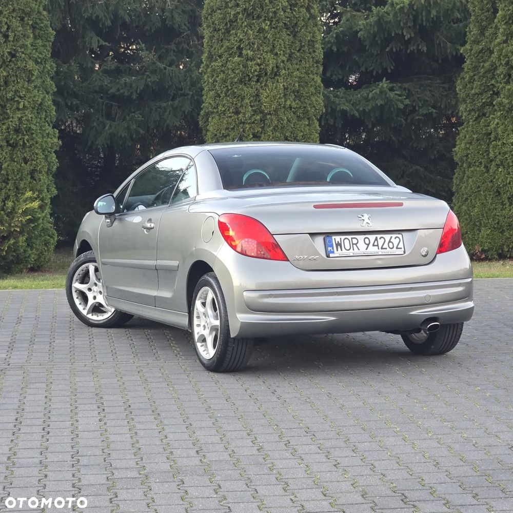 Peugeot 207 CC 120 VTi Roland Garros - 8