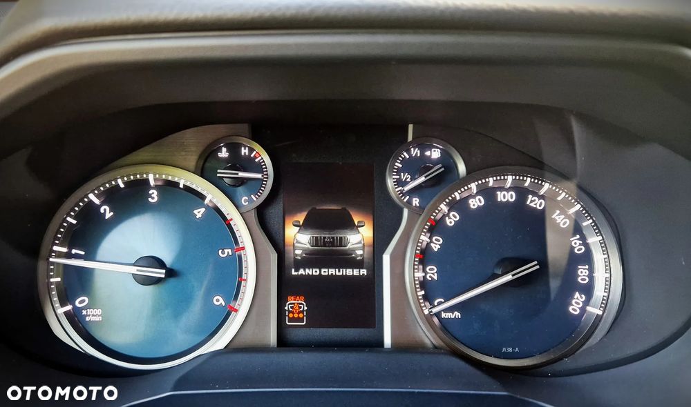 Toyota Land Cruiser LC 2.8 D-4D Prado - 37