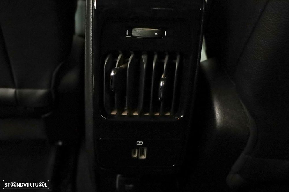 Jeep Compass 1.3 T4 4xe Auto Limited - 24