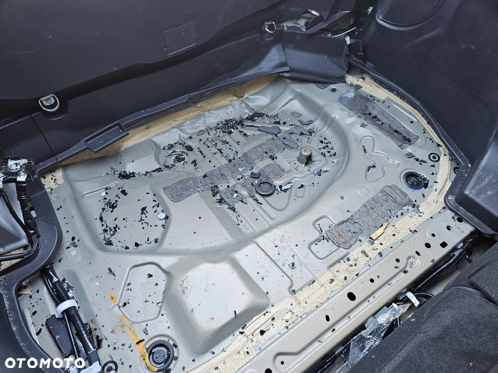 Toyota C-HR 2.0 Hybrid Dynamic Force Tokyo Edition - 26