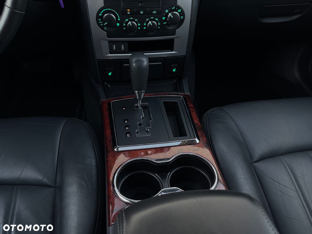 Chrysler 300C 3.0 CRD DPF Automatik - 18