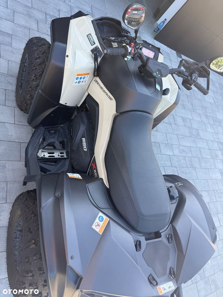 Can-Am Renegade - 11