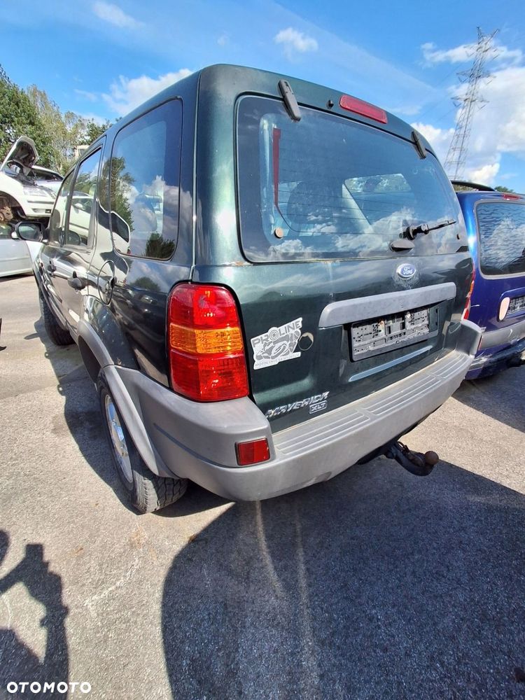 FORD MAVERICK II 2.0 lampa lewa tył - 2