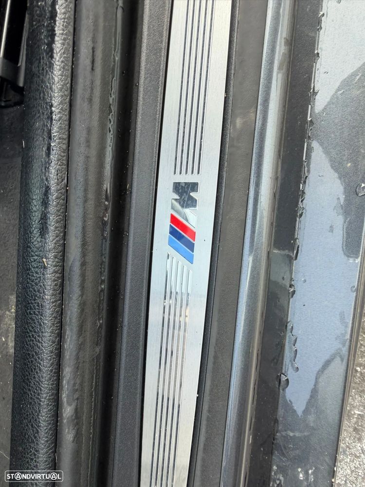 BMW 116 d Pack M - 21