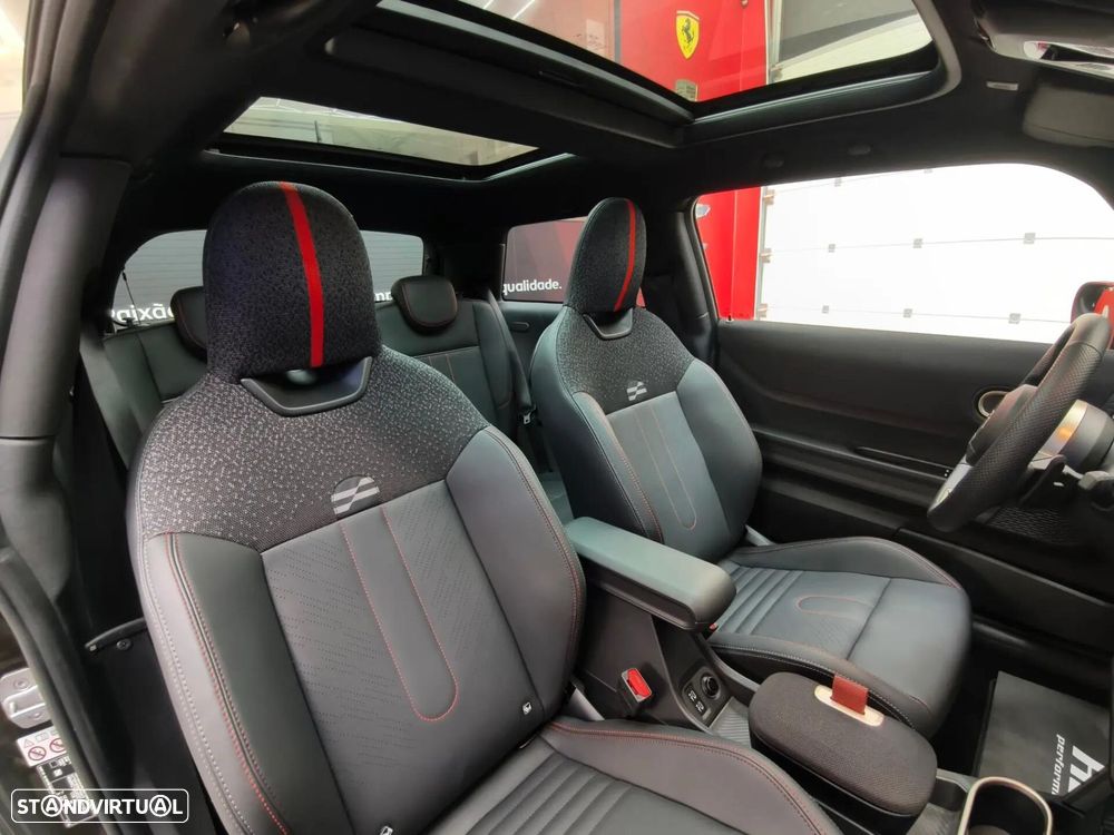MINI 3 Portas Cooper S JCW M - 40