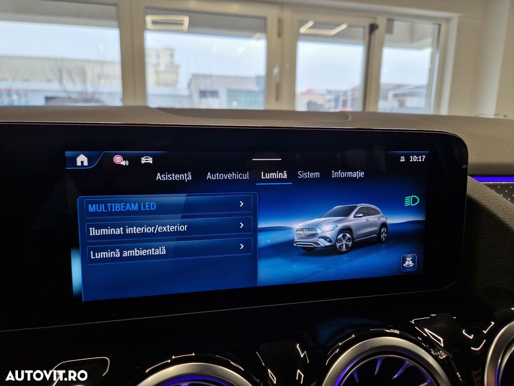 Mercedes-Benz GLA 250 e 8G-DCT - 36