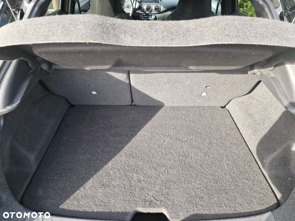 Nissan Juke 1.0 DIG-T N-Connecta DCT - 10