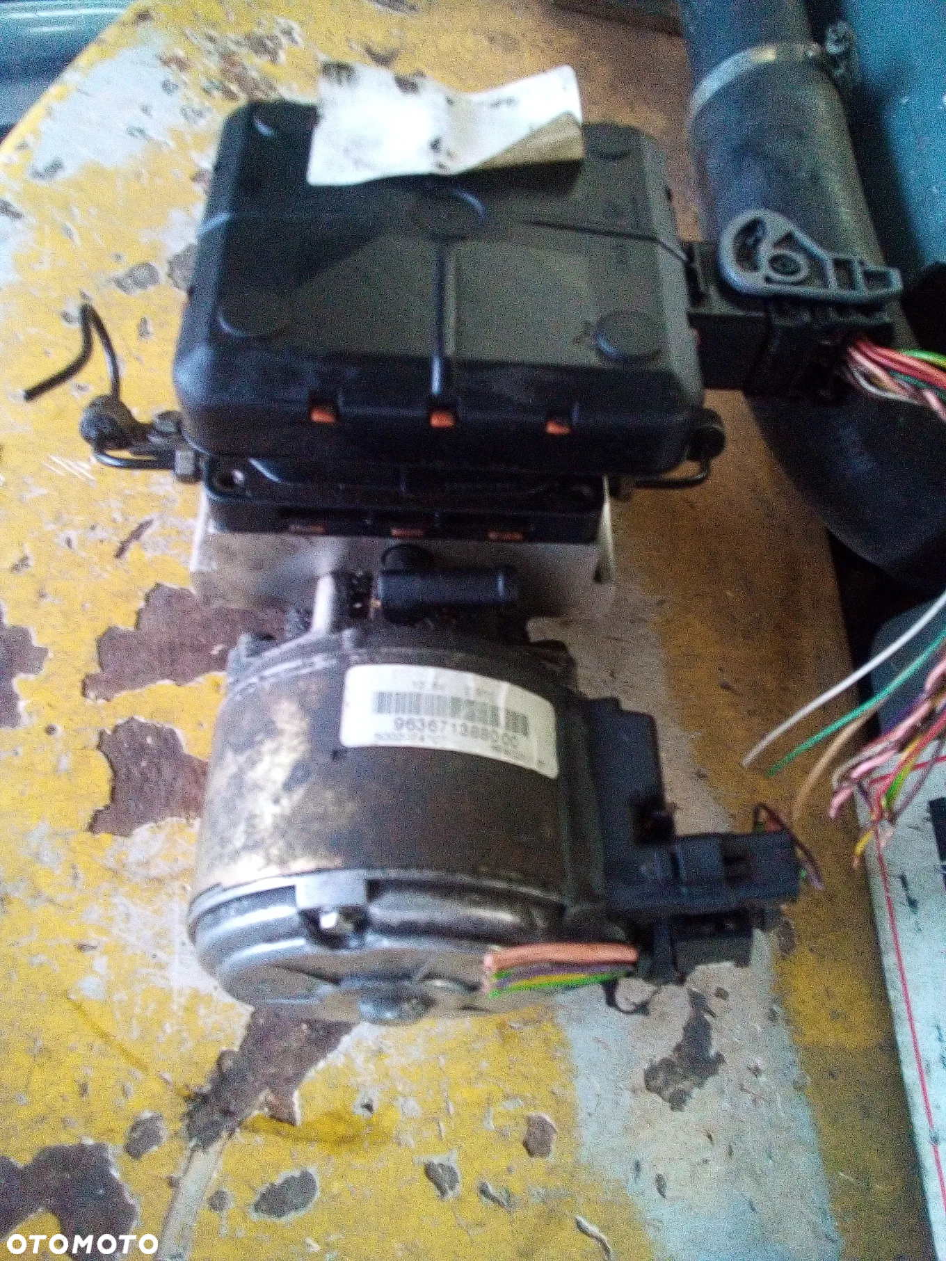 * POMPA HYDRAULICZNA ZAWIESZENIA CITROEN C5 III X7 963671388000 * - 5