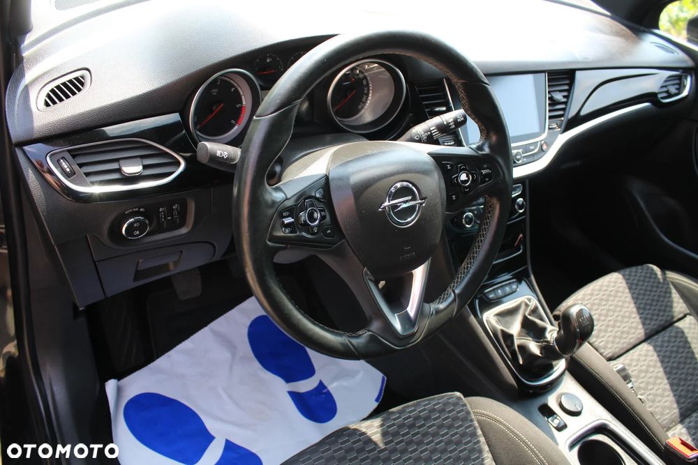 Opel Astra - 12
