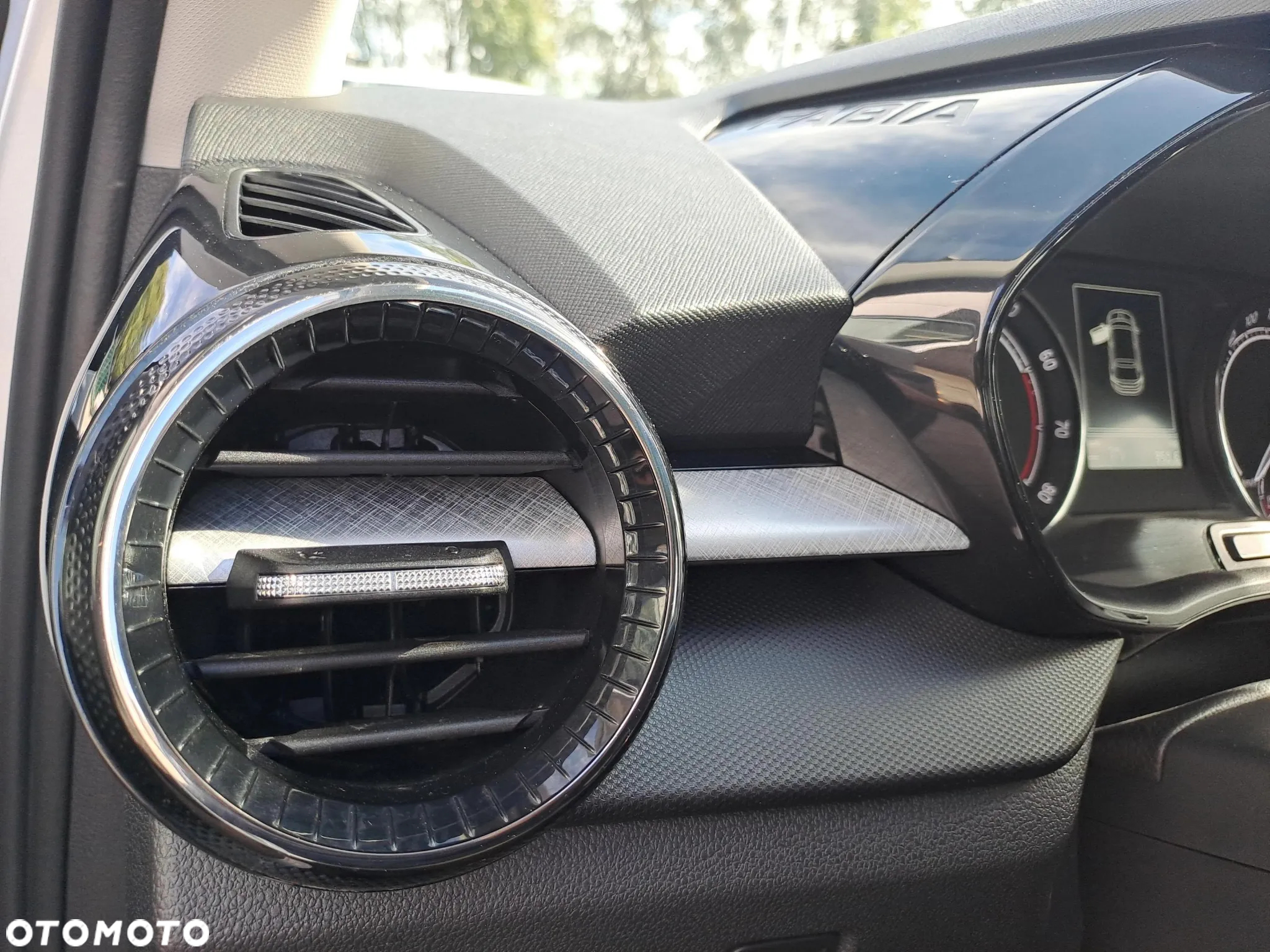 Skoda Fabia 1.0 TSI Ambition - 22