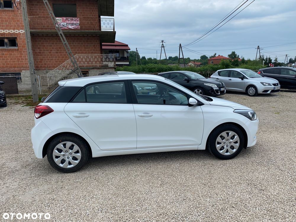 Hyundai i20 1.2 Classic Plus - 25