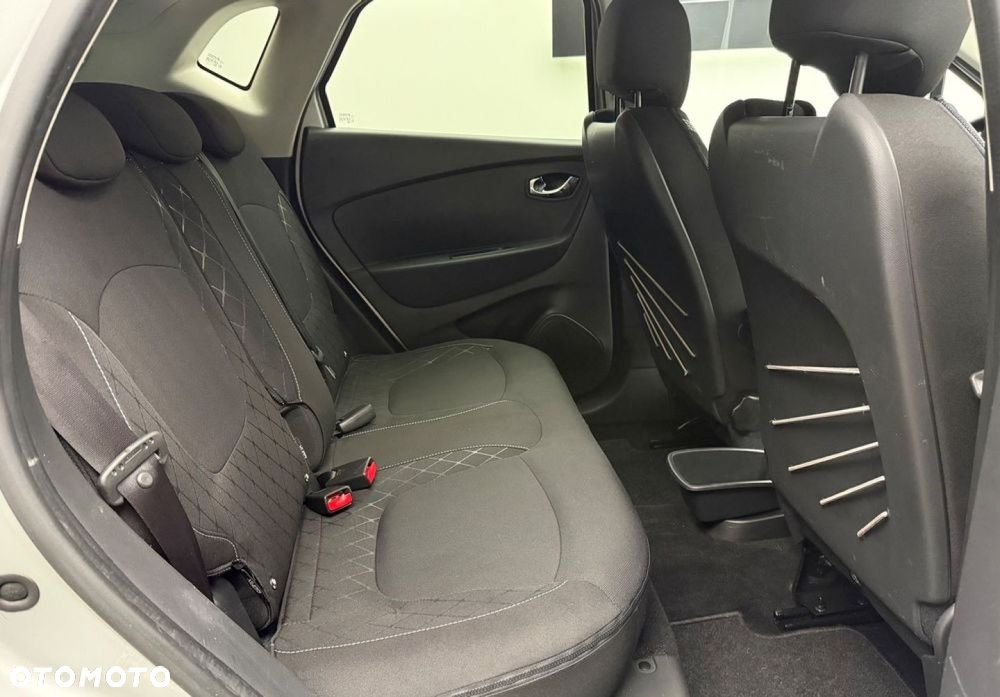 Renault Captur - 19