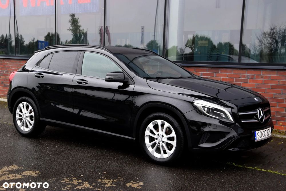 Mercedes-Benz GLA 180 - 7