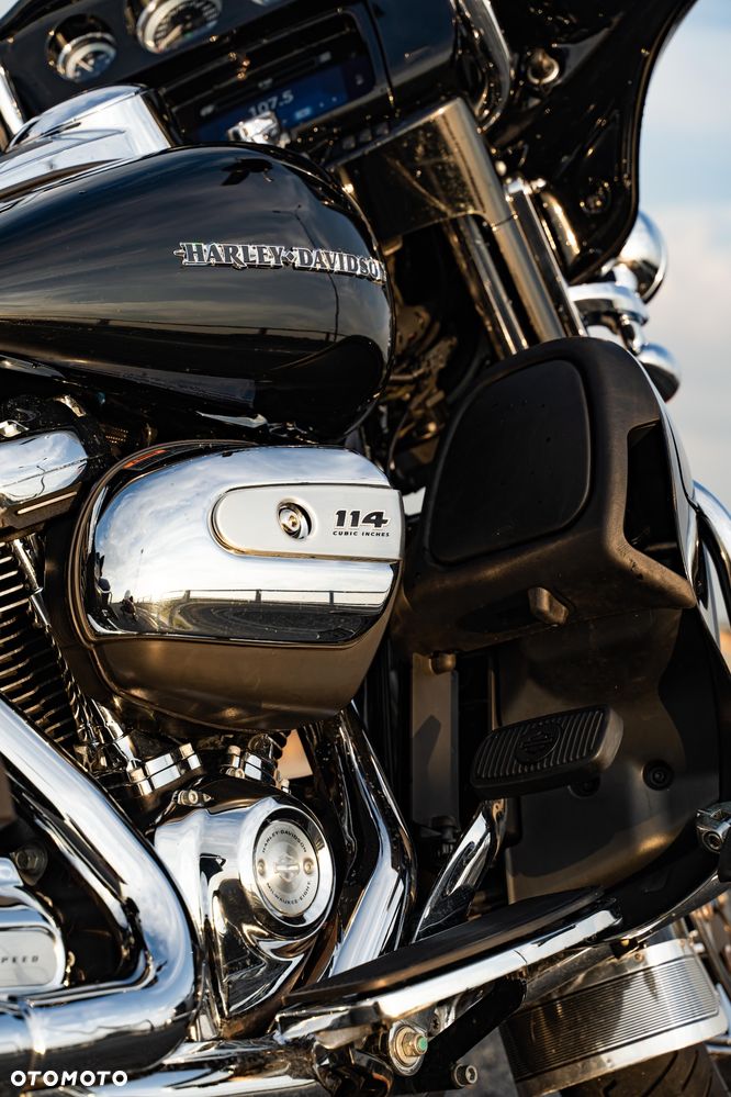 Harley-Davidson FLHT Electra Glide Standard - 15