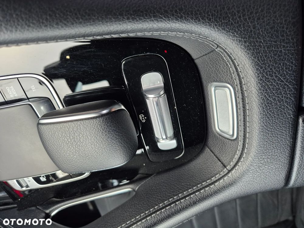 Mercedes-Benz GLE - 35