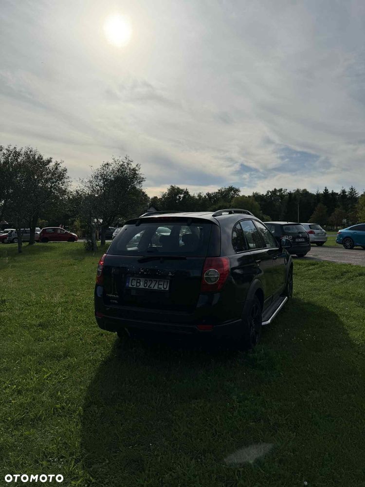 Chevrolet Captiva 2.4 LS - 4
