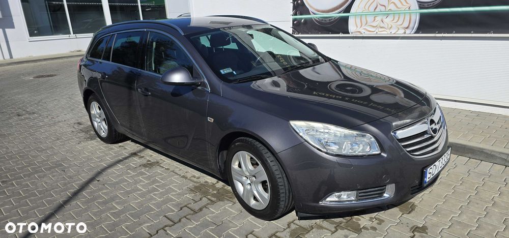 Opel Insignia - 1