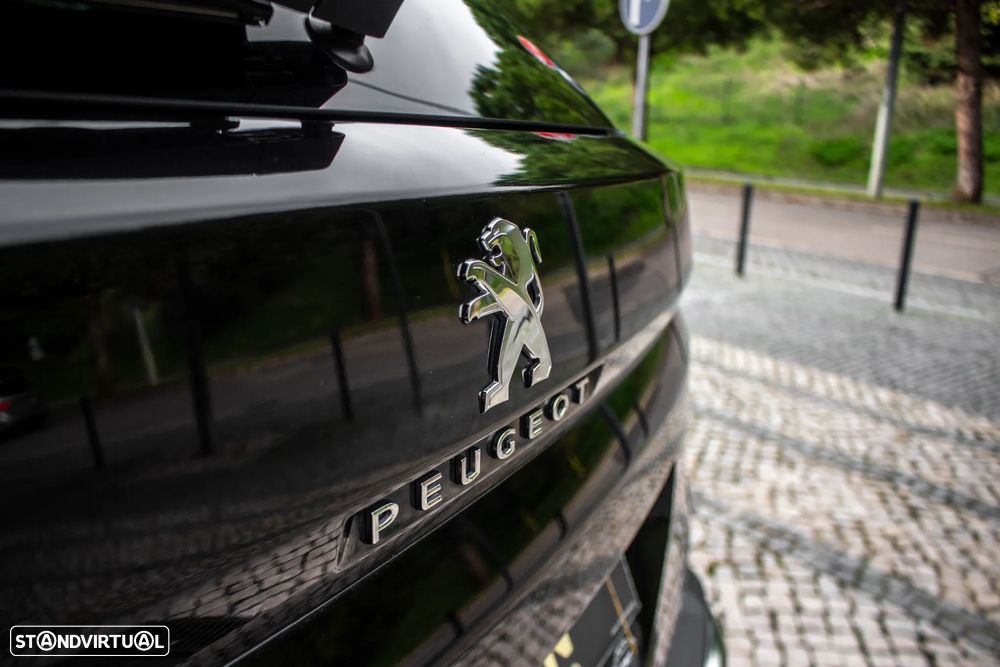 Peugeot 3008 1.5 BlueHDi Allure EAT8 - 12
