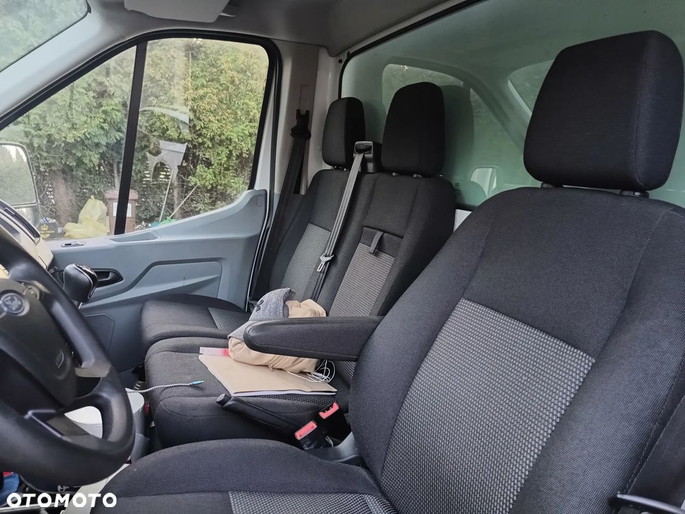 Ford Transit - 16