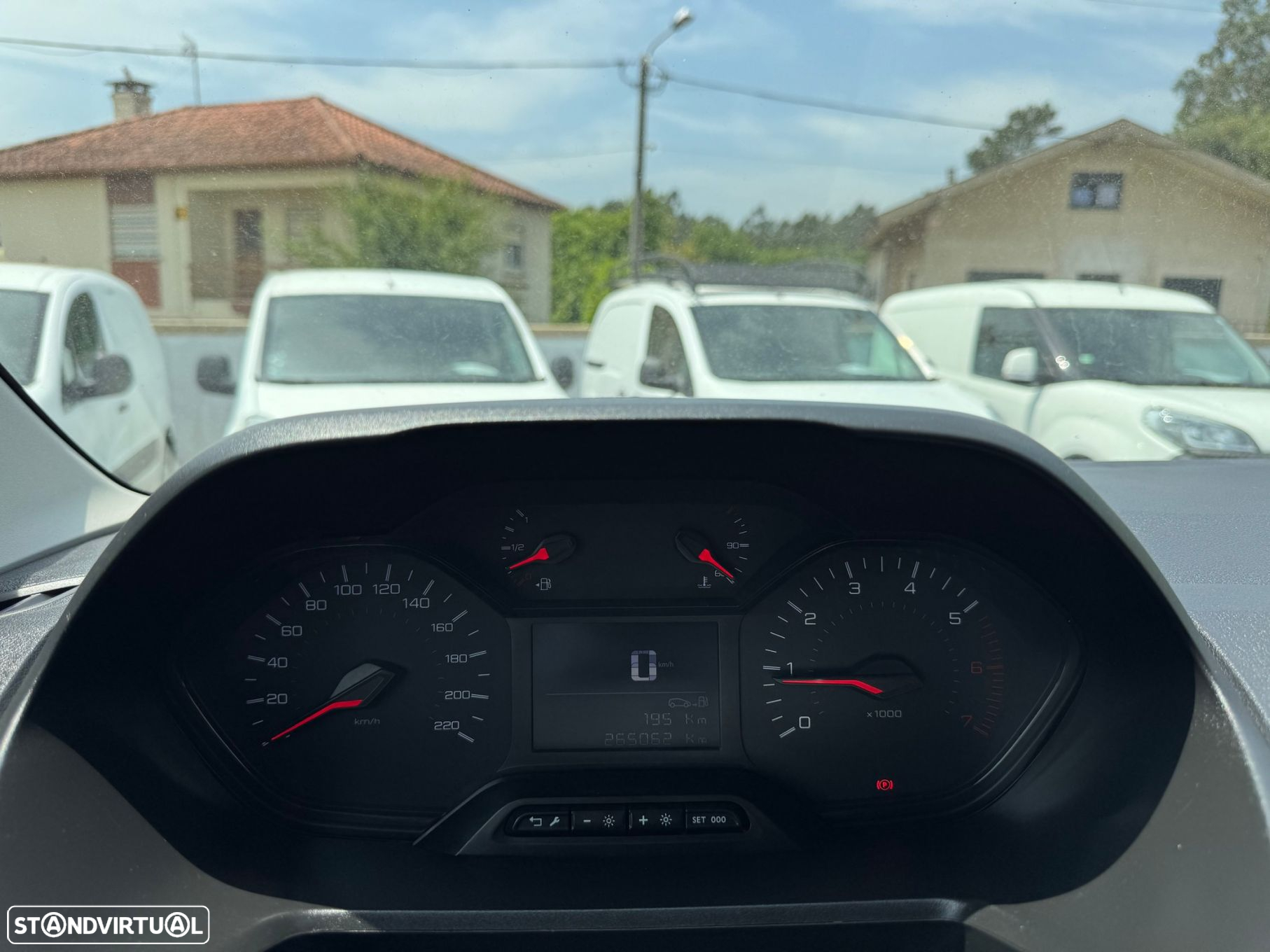 Peugeot Partner 1.6 BlueHDi L2 Premium 3L - 16