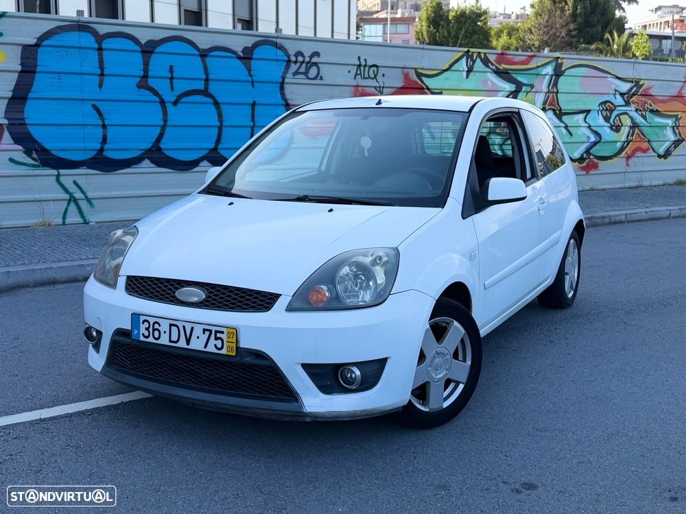 Ford Fiesta 1.4 TDCI - 4