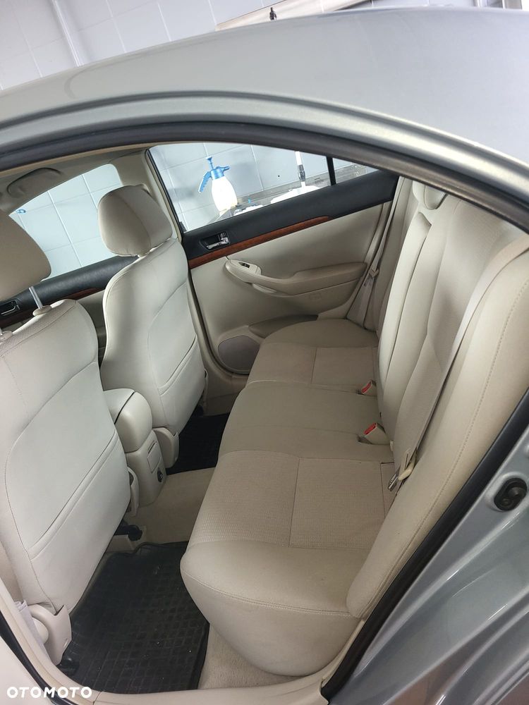 Toyota Avensis 2.0 D-4D Luna - 8