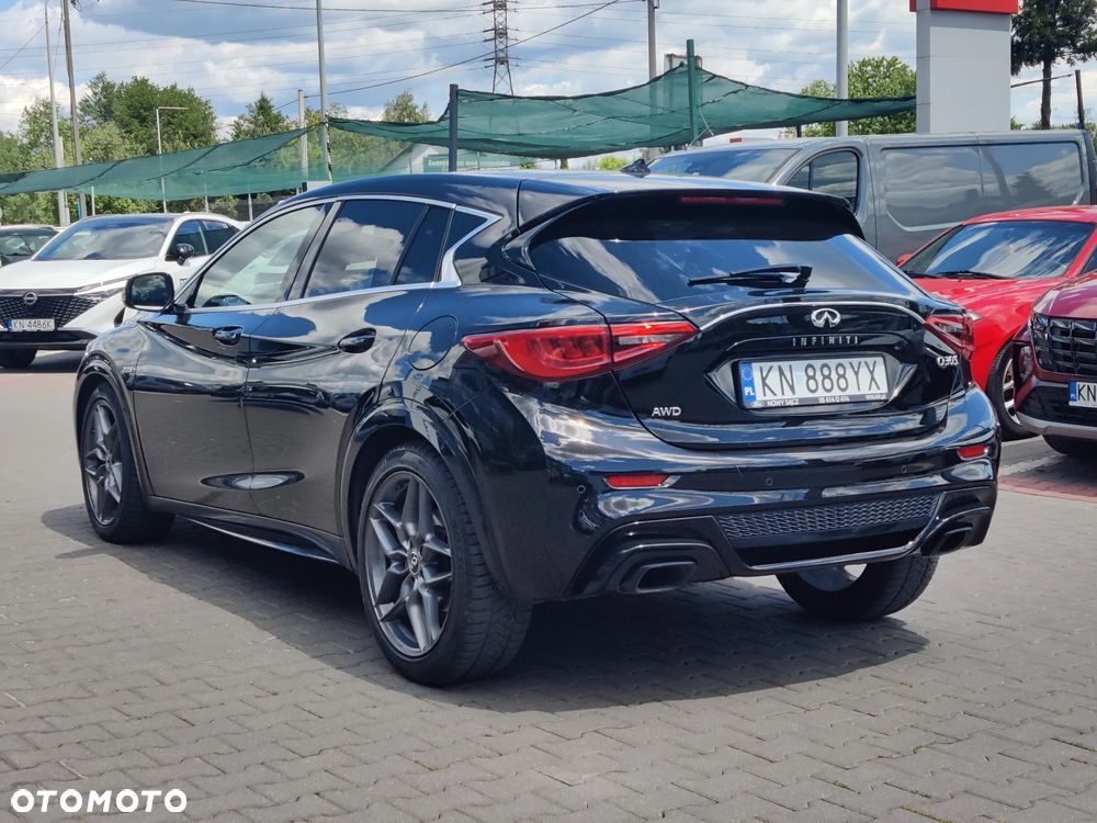 Infiniti Q30 2.2d Sport AWD 7DCT - 4