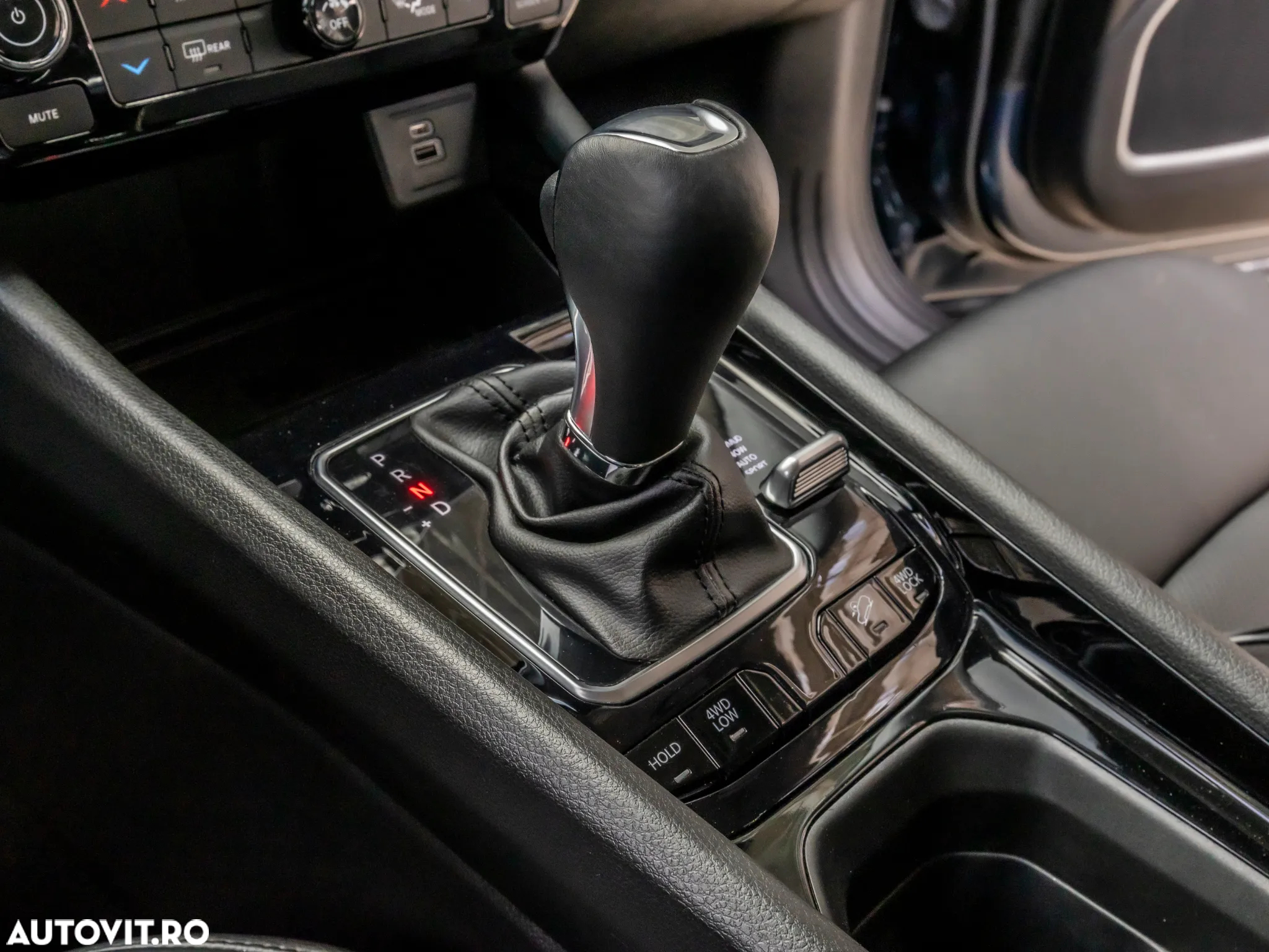 Jeep Compass 1.3 T4 4xe PLUG-IN HYBRID Automatik S - 33